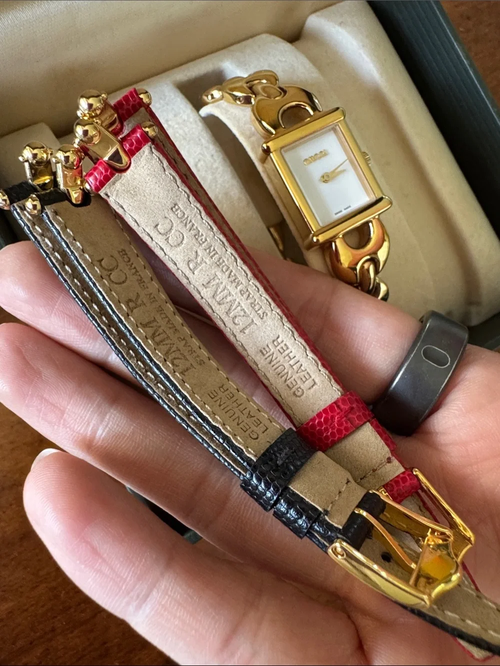 Vintage Gucci Gold-Tone Chain-Link Bracelet Watch with Black and Red Straps